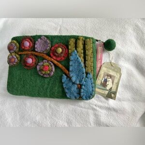 Handmade wool wallet, NWT missing one of the flower’s detail.